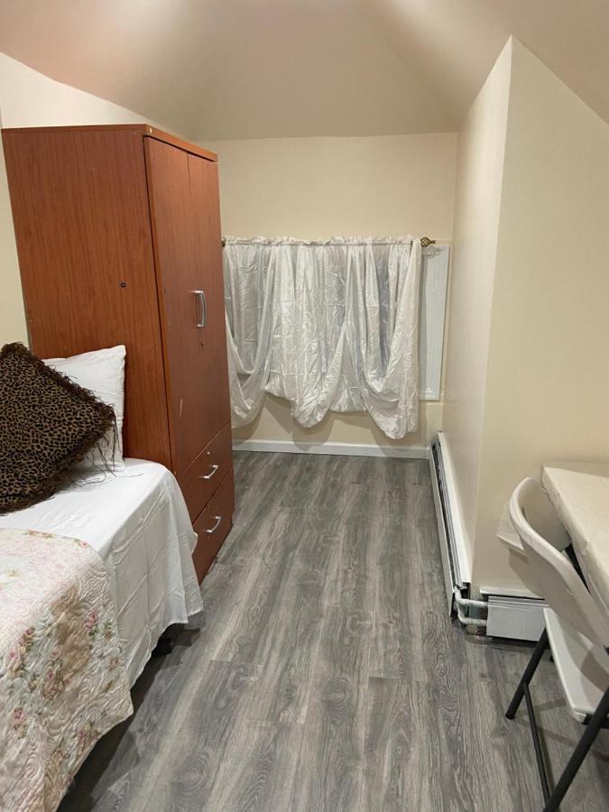 A Comfortable Room New York Esterno foto